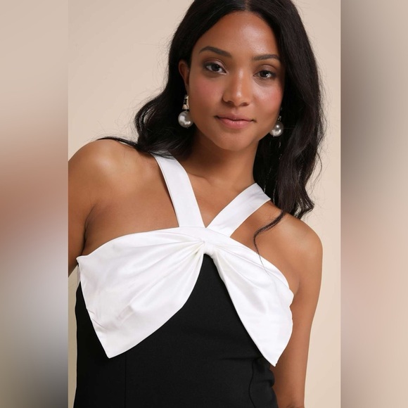 LULU’S Luxurious Outlook Black And White Bow Mermaid Maxi Dress - Picture 10 of 10